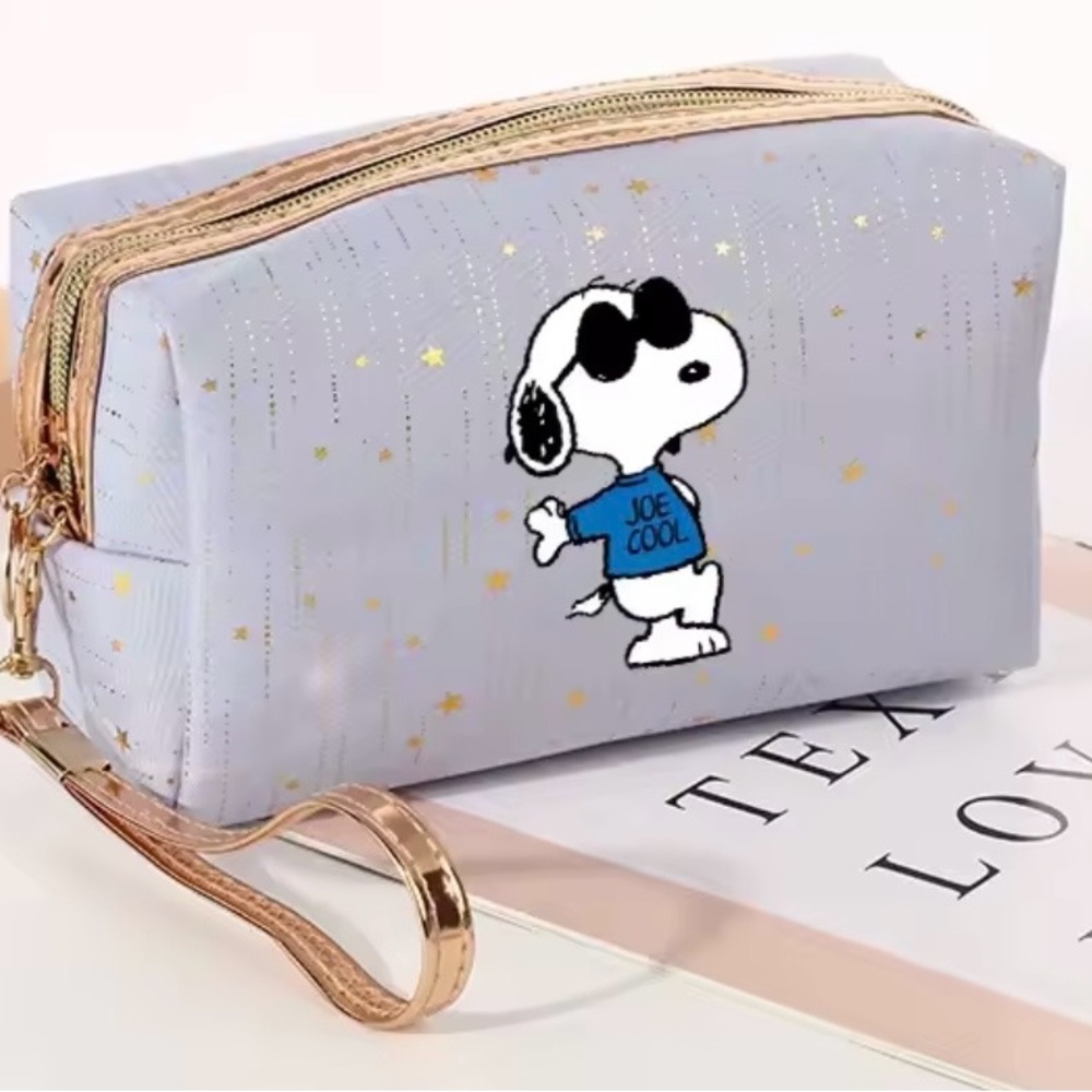 Snoopy Light Blue Makeup Bag / Organizer